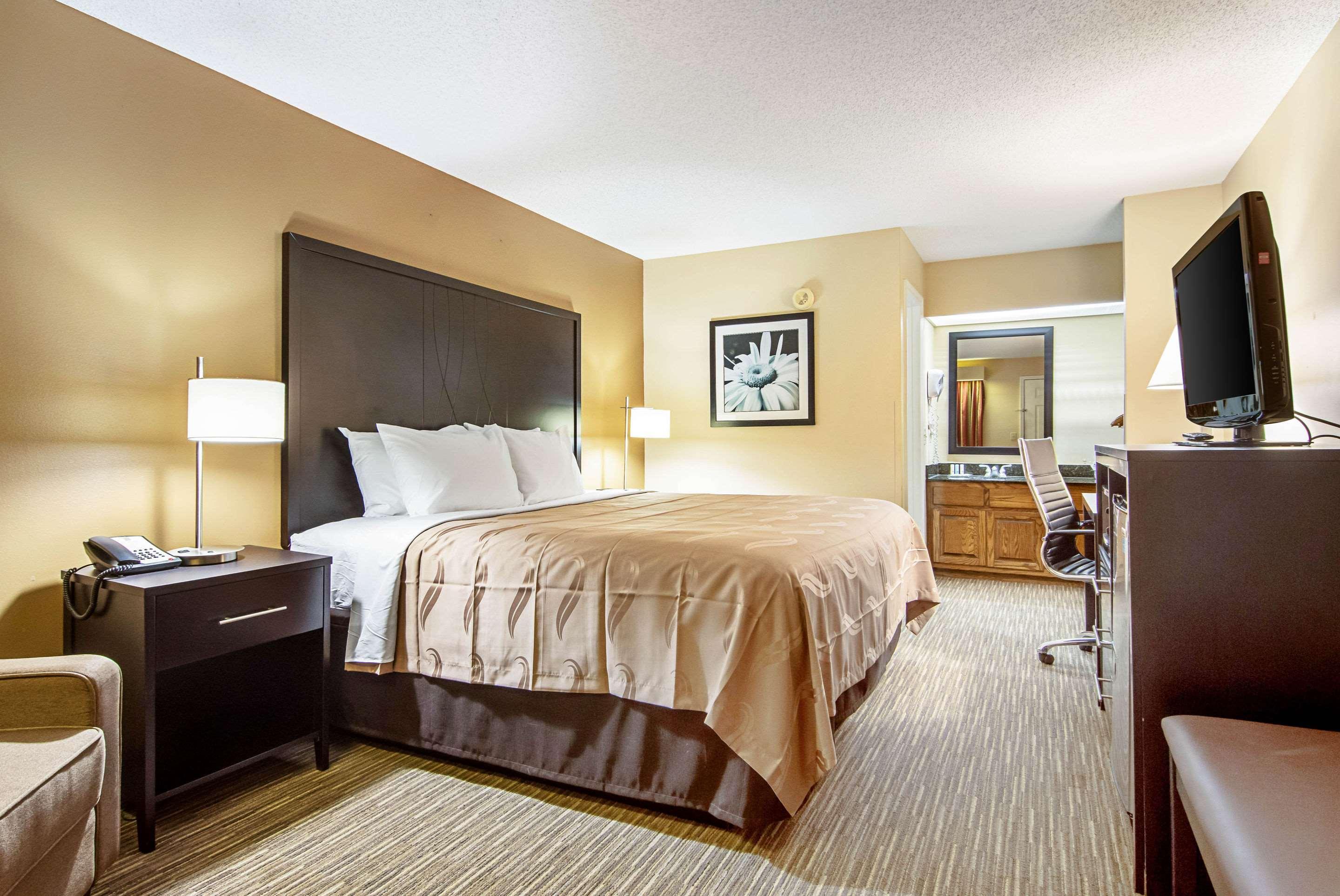 Quality Inn Thomaston Exterior photo