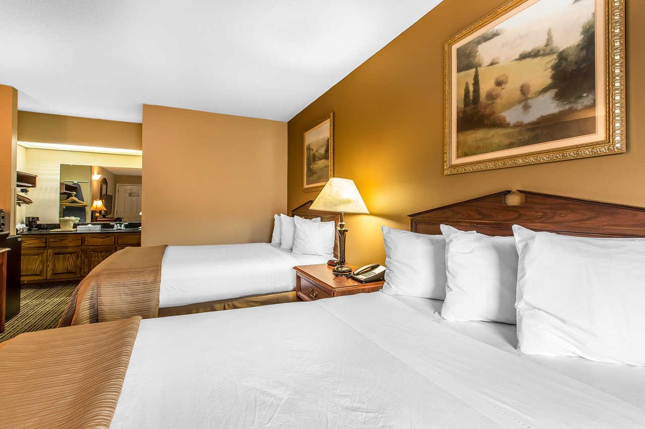 Quality Inn Thomaston Exterior photo