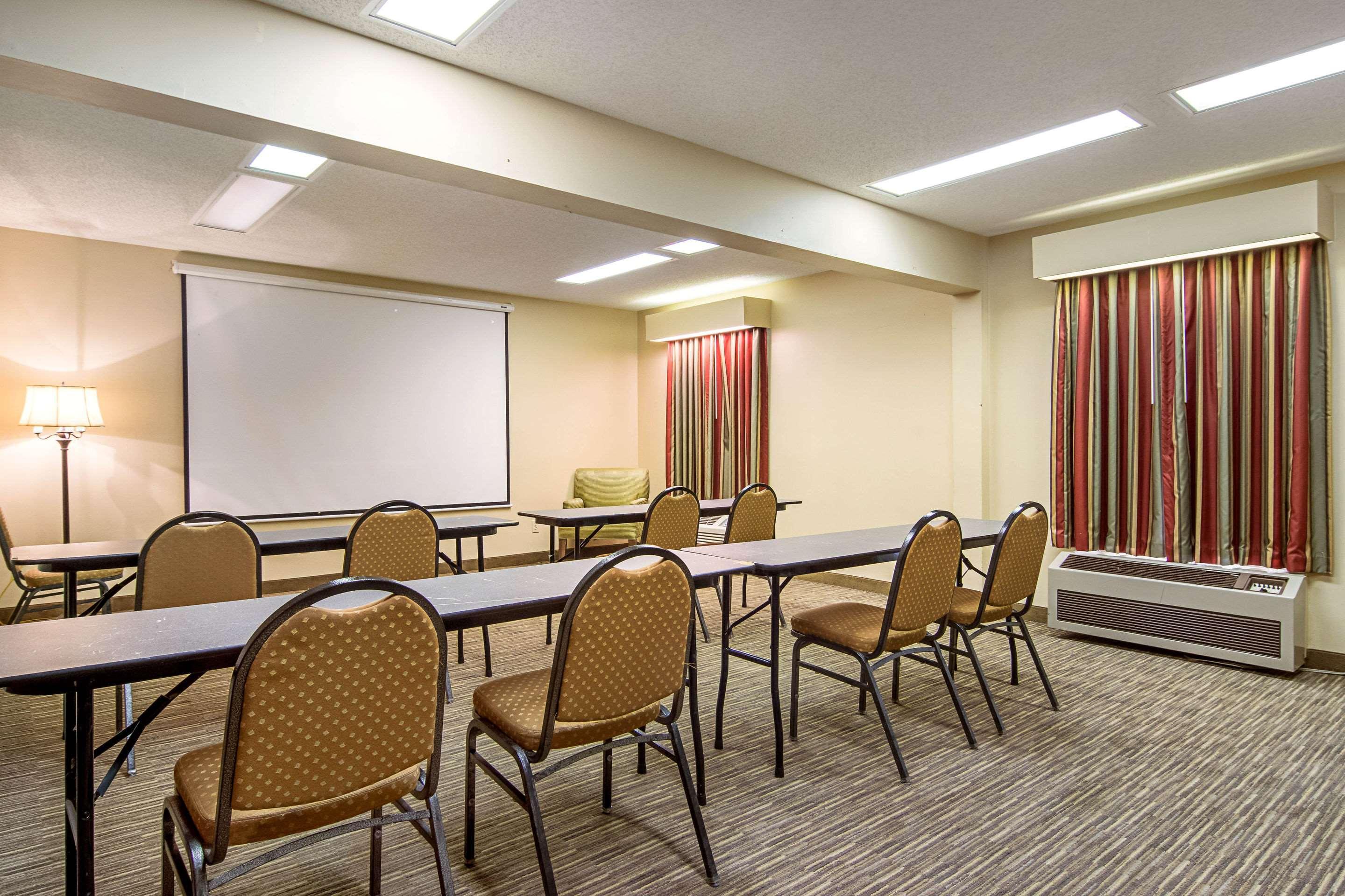 Quality Inn Thomaston Exterior photo
