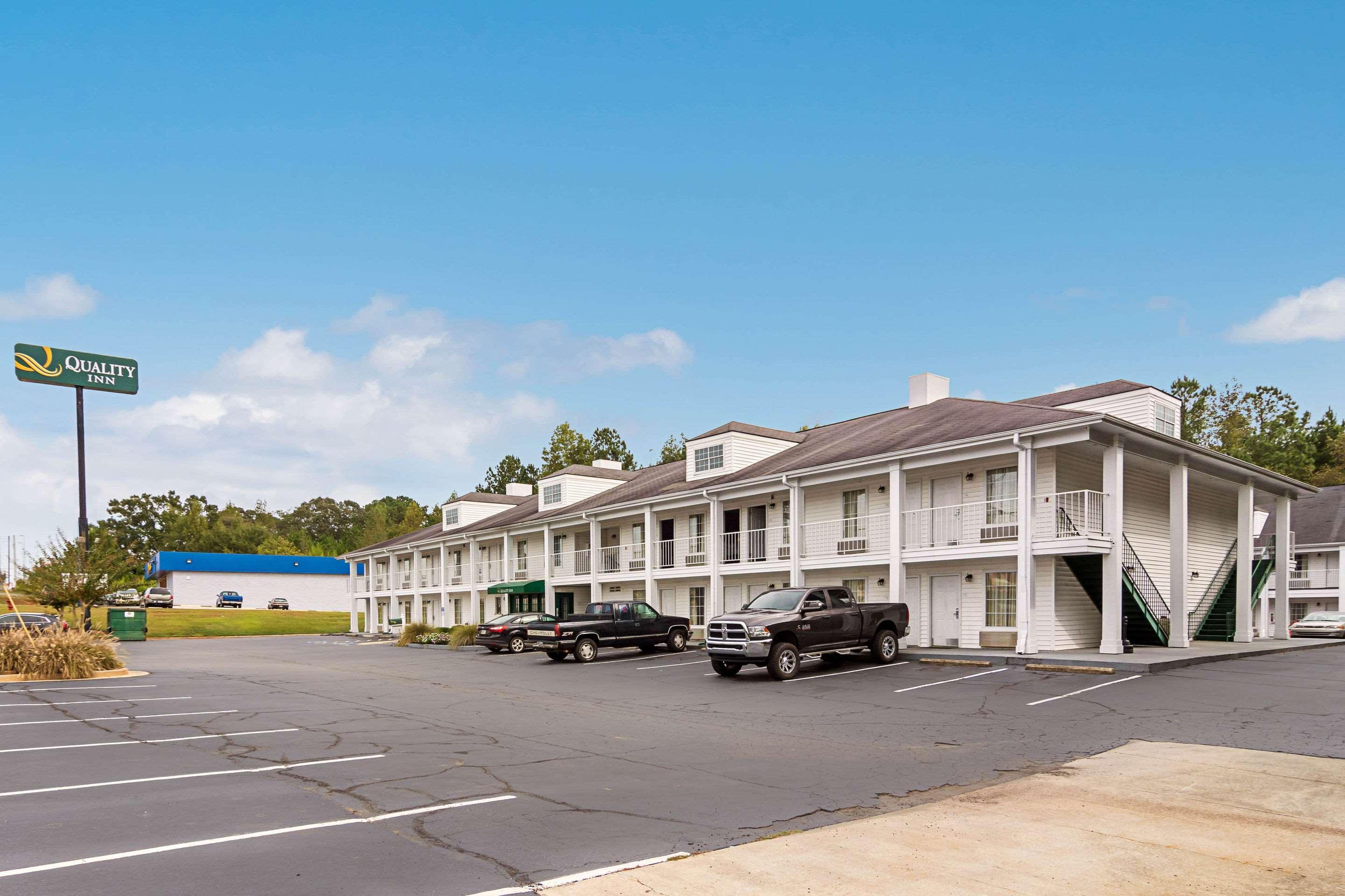 Quality Inn Thomaston Exterior photo