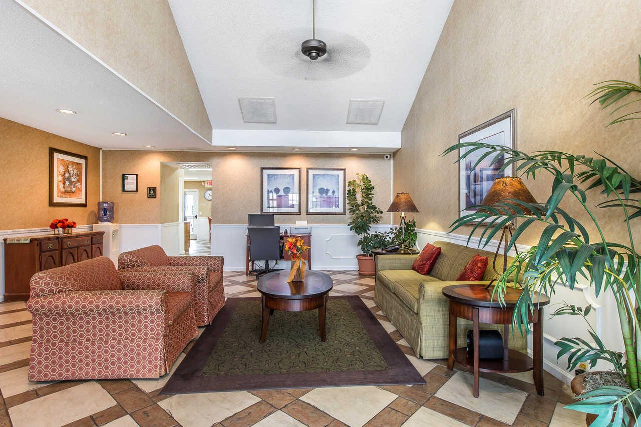 Quality Inn Thomaston Exterior photo