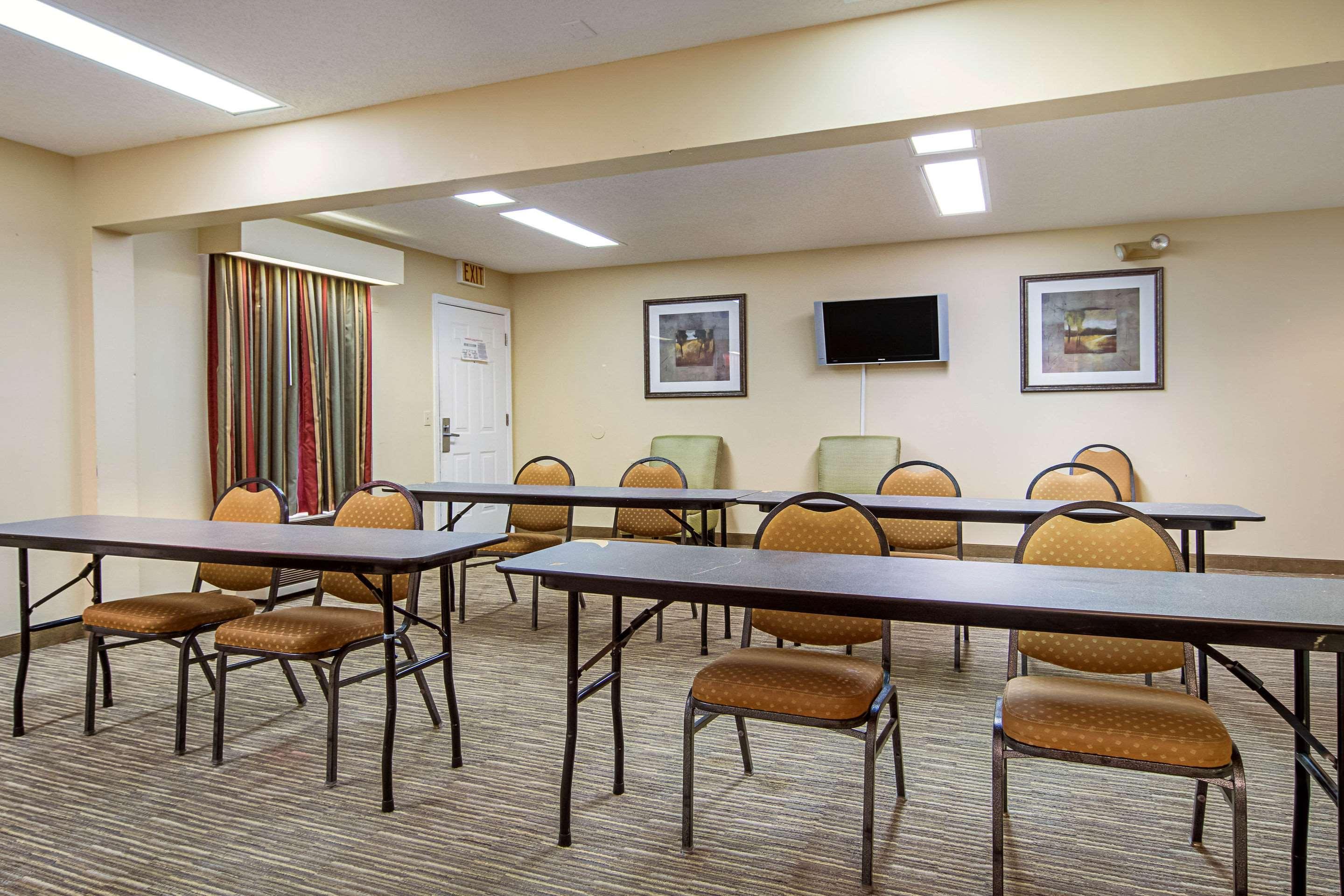 Quality Inn Thomaston Exterior photo