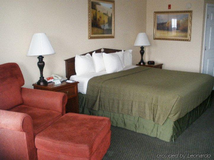 Quality Inn Thomaston Room photo